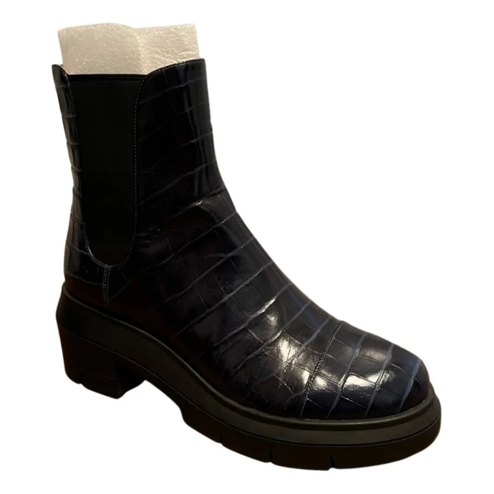 Stuart Weitzman Blue/Black Crocodile Chelsea Boots, US Sz 10.5. Retails for $600